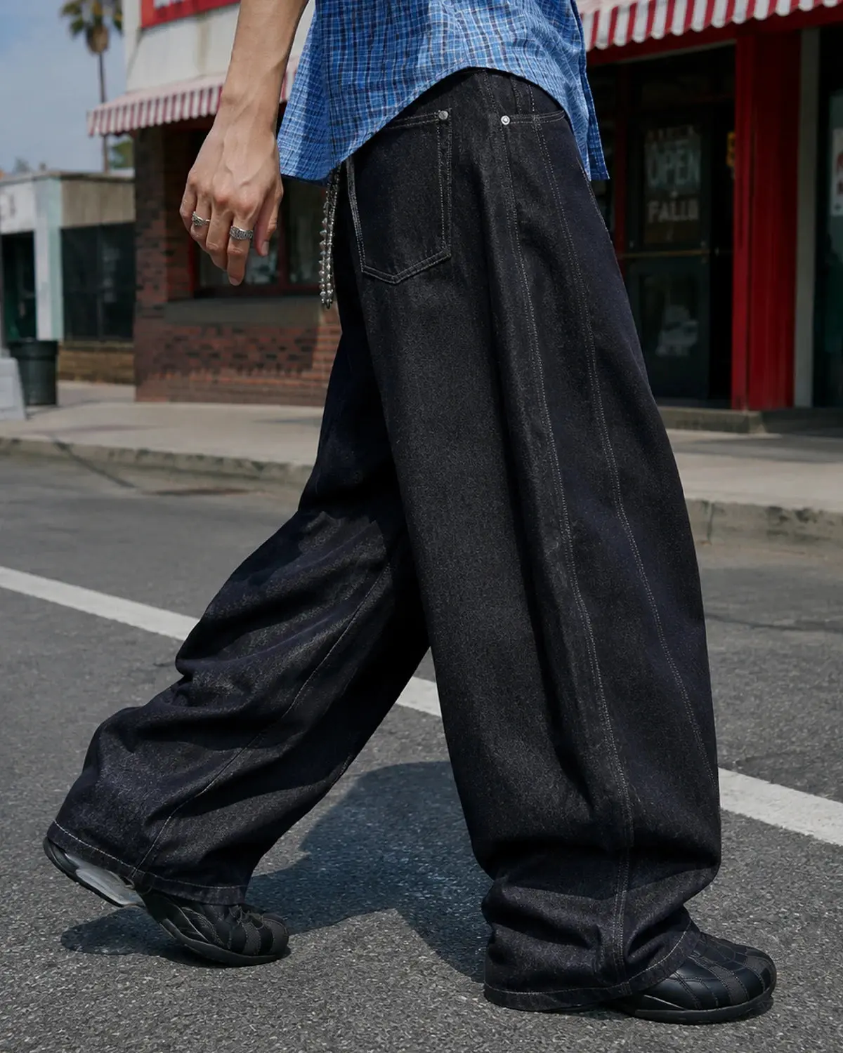 INFLATION Raw Color Barrel Baggy Jeans - Image 7