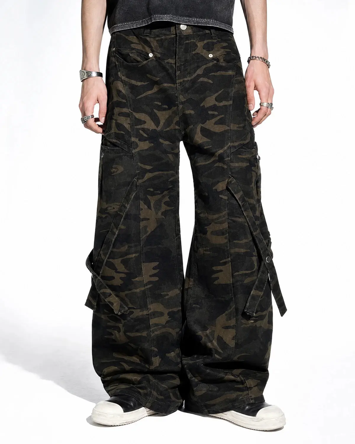 Multi-Pockets Barrel Camouflage Cargo Pants | Inflation Streetwear - Image 8