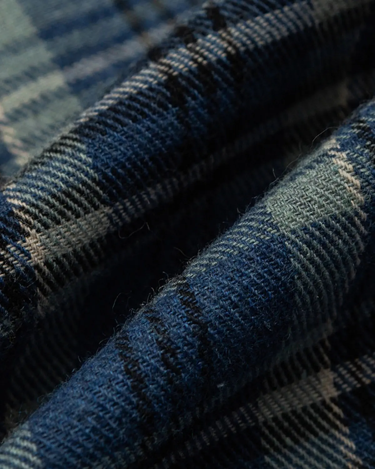 Reversible Plaid Cropped Hoodies | Inflation Streetwear - Image 13