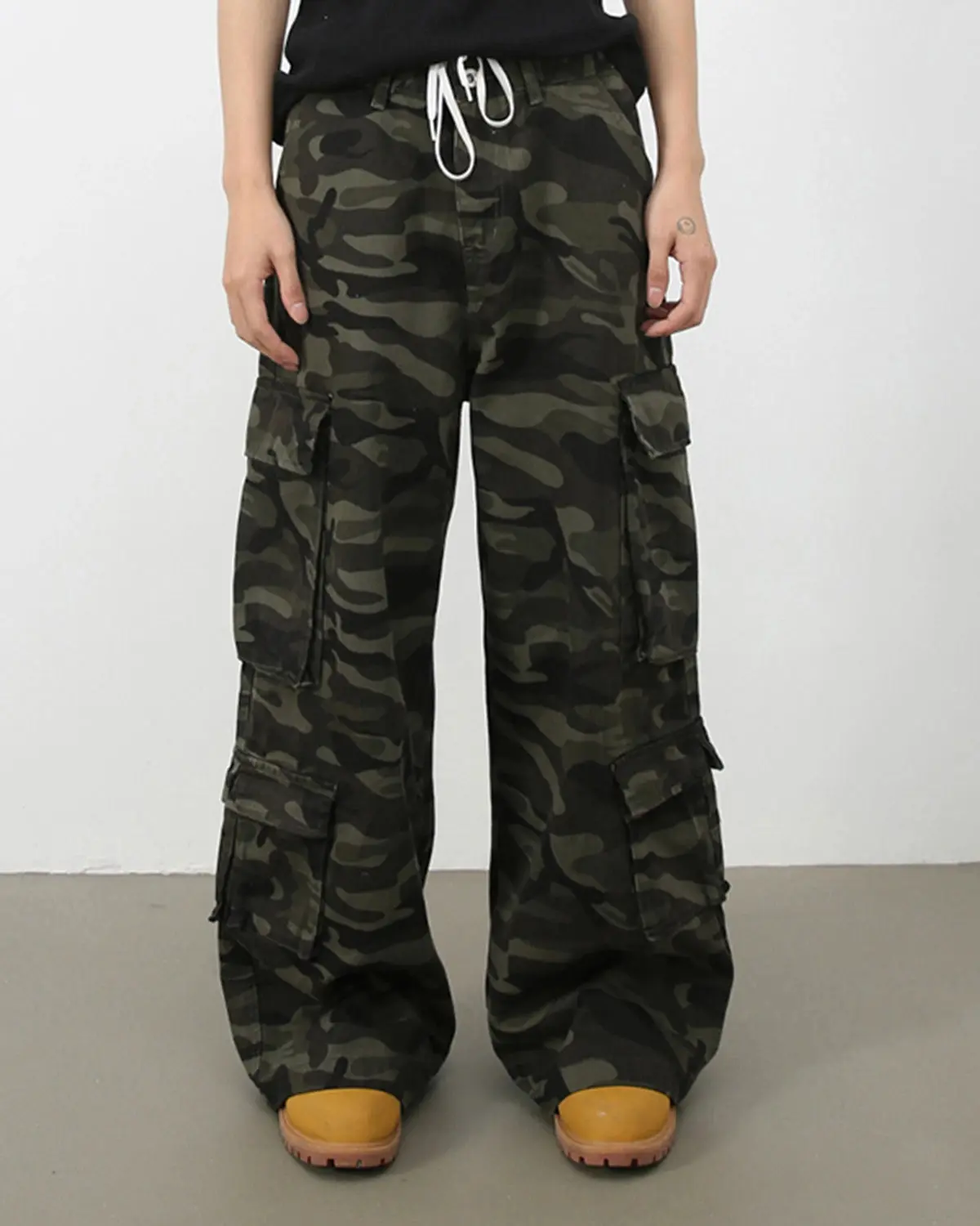 Vintage Camo Cargo Pants | Inflation Streetwear - Image 4